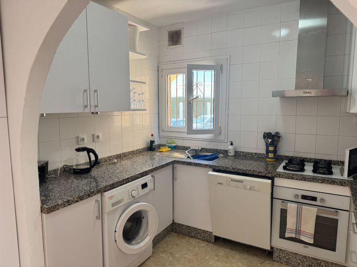 Image No.18-3 Bed Apartment for sale