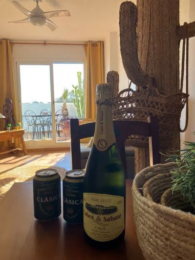 Image No.12-2 Bed Apartment for sale