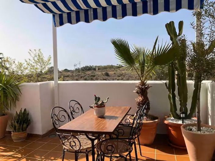 Image No.5-2 Bed Apartment for sale