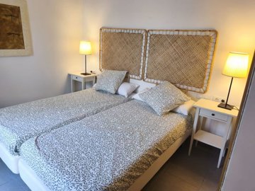 74d3985c-7643-47c6-85ee-7ceccf9bf2d4