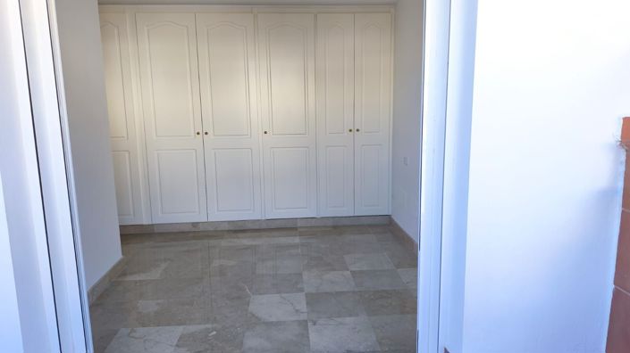 Image No.13-3 Bed Duplex for sale