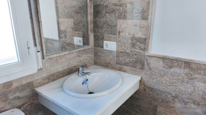 Image No.15-3 Bed Duplex for sale