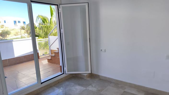 Image No.9-3 Bed Duplex for sale