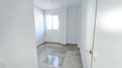 b6911015-f797-497a-be1c-e1b1a07ebb65