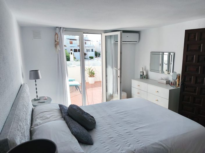 Image No.16-4 Bed Villa for sale