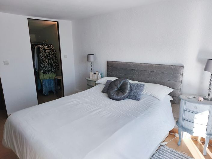 Image No.6-4 Bed Villa for sale