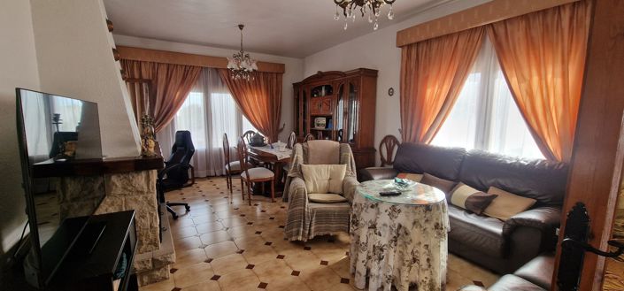 Image No.15-4 Bed Villa for sale