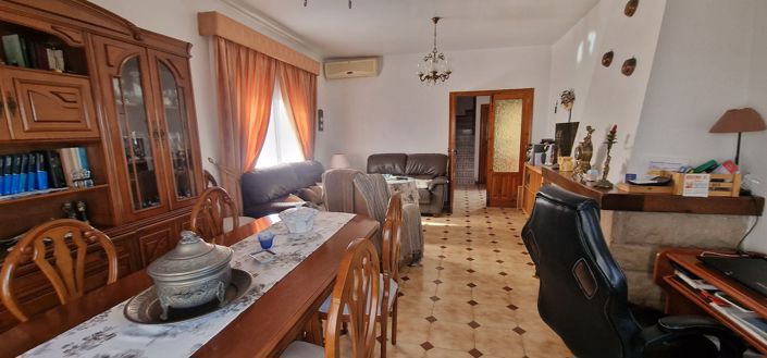 Image No.16-4 Bed Villa for sale