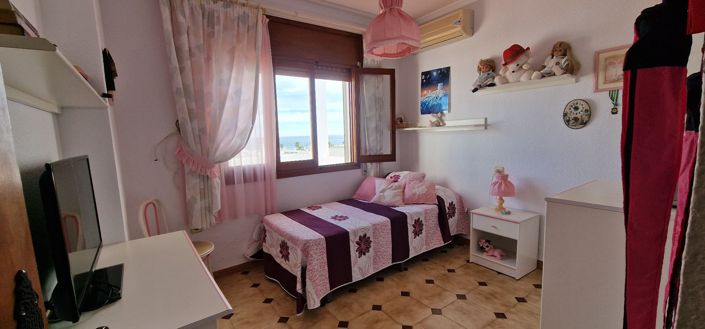 Image No.20-4 Bed Villa for sale