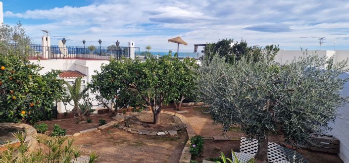 Image No.4-4 Bed Villa for sale