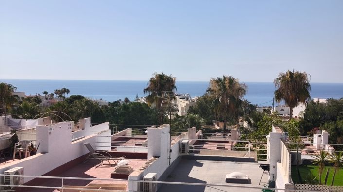 Image No.25-2 Bed Duplex for sale