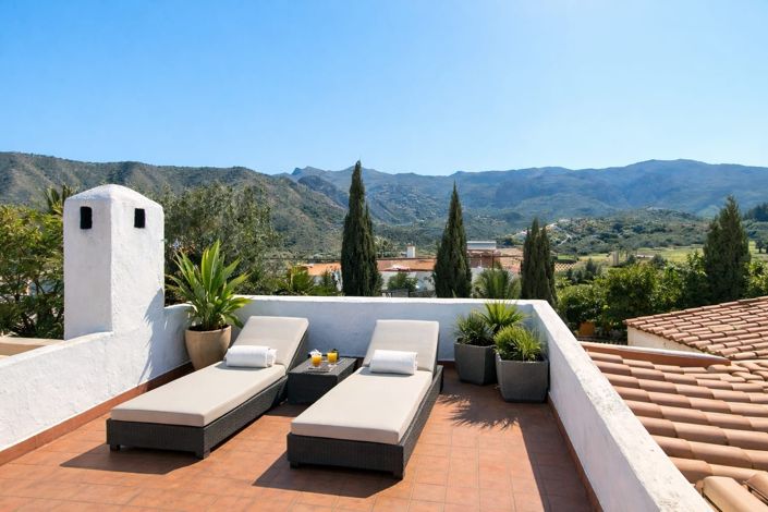 Image No.2-3 Bed Villa for sale