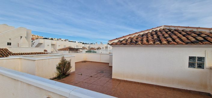 Image No.9-3 Bed Apartment for sale