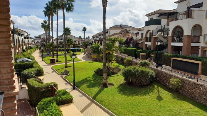 Image No.20-2 Bed Apartment for sale