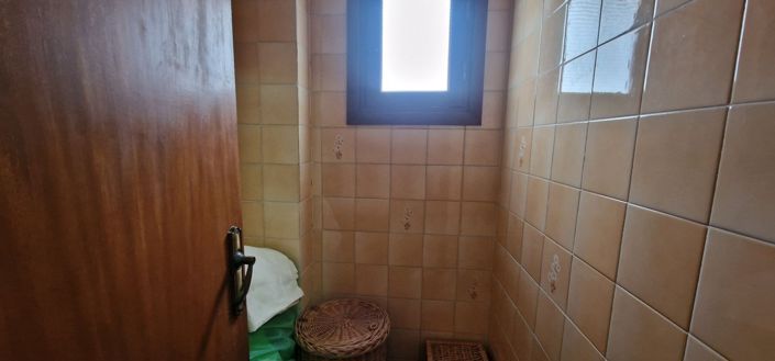 Image No.10-3 Bed Apartment for sale