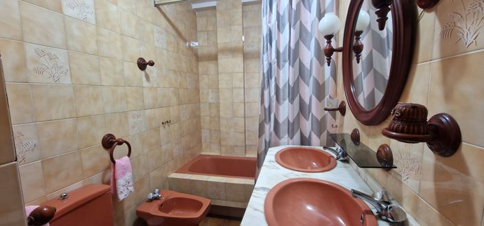 Image No.12-3 Bed Apartment for sale