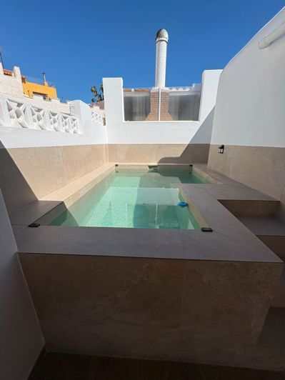 Image No.17-3 Bed Villa for sale