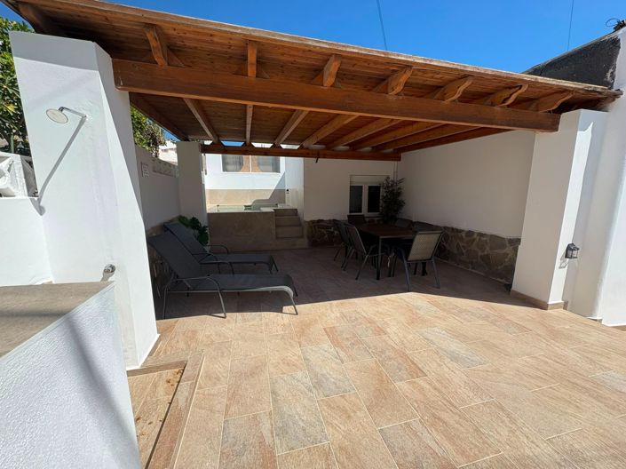 Image No.22-3 Bed Villa for sale