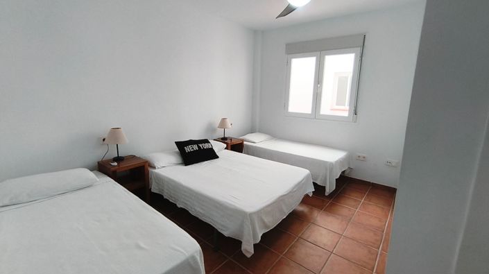 Image No.4-2 Bed Apartment for sale