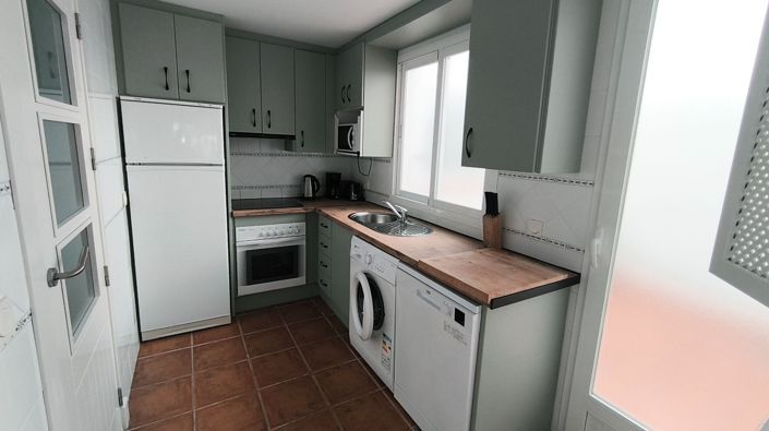 Image No.5-2 Bed Apartment for sale