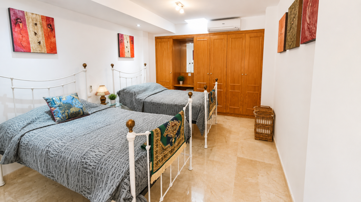 Image No.15-4 Bed Duplex for sale