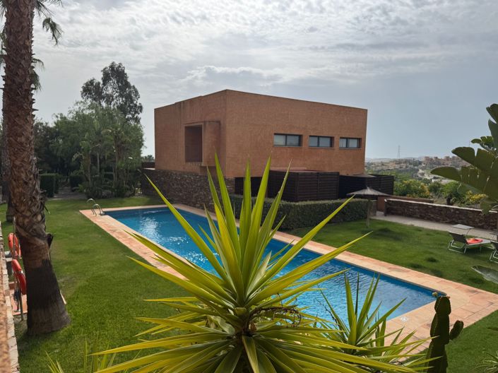 Image No.18-3 Bed Apartment for sale