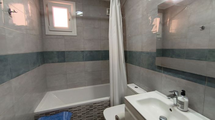Image No.17-2 Bed Duplex for sale