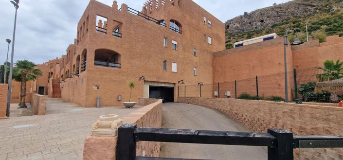 Image No.30-2 Bed Apartment for sale