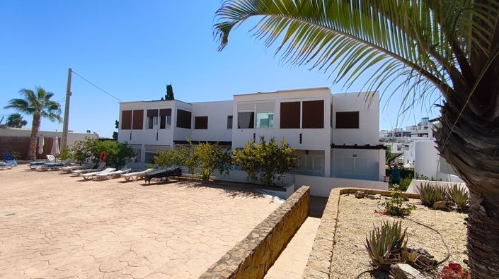 Image No.8-2 Bed Apartment for sale