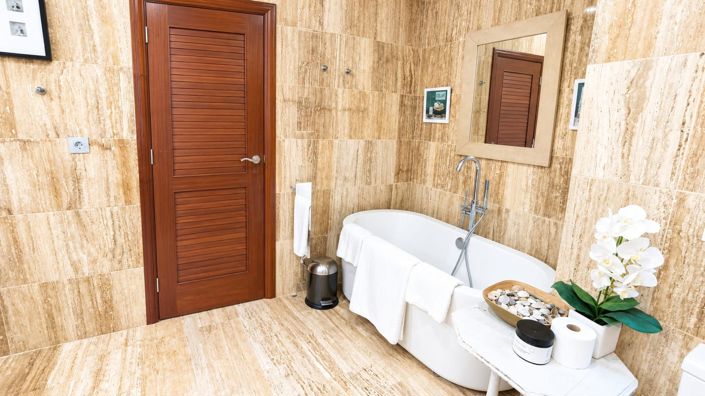 Image No.23-4 Bed Property for sale