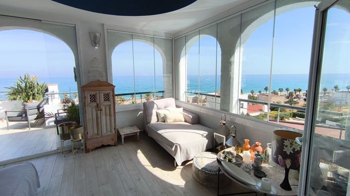 Image No.5-4 Bed Property for sale