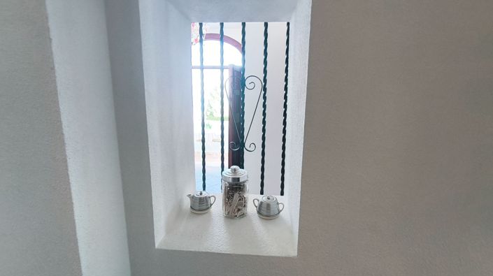Image No.38-4 Bed Property for sale