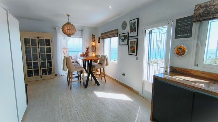 Image No.9-4 Bed Property for sale