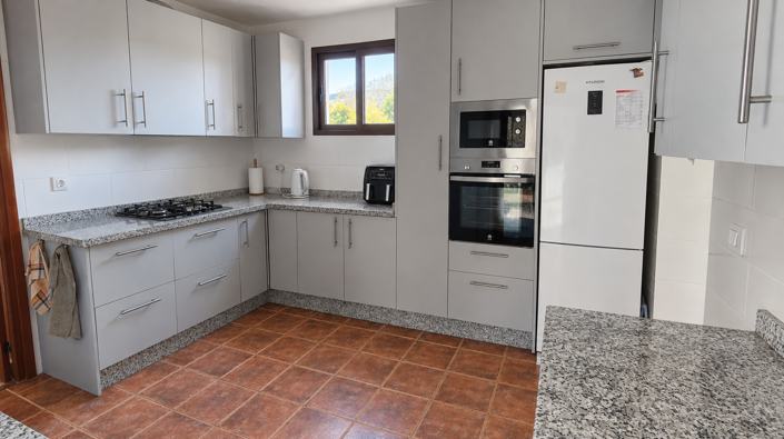 Image No.3-3 Bed Villa for sale