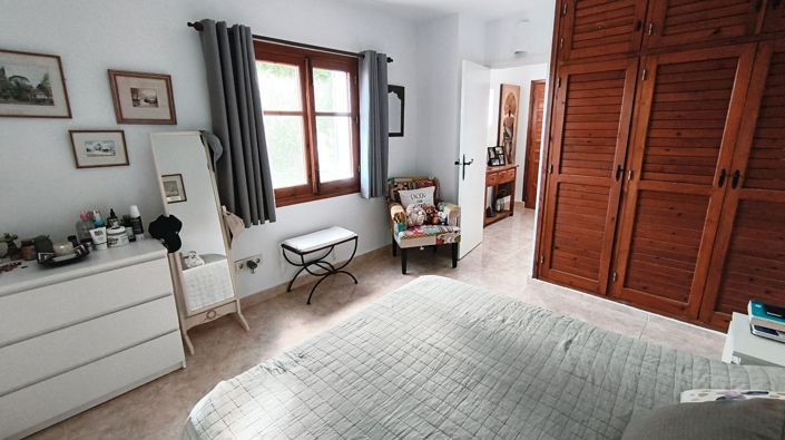 Image No.5-3 Bed Villa for sale