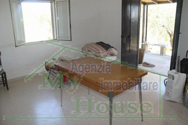 Image No.14-2 Bed Villa for sale