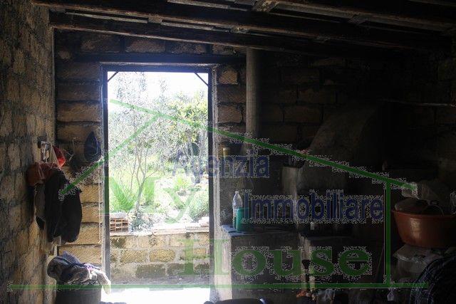 Image No.20-2 Bed Villa for sale