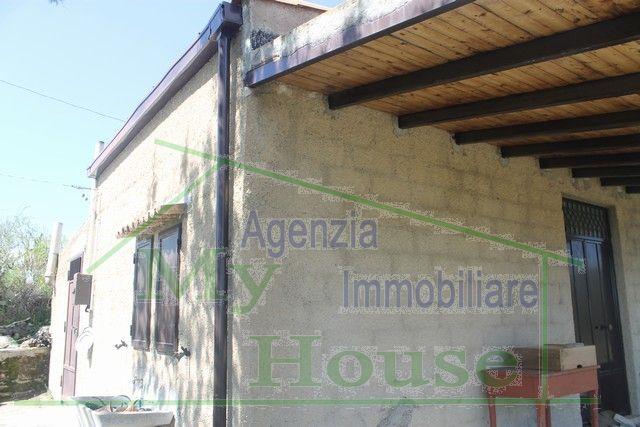 Image No.27-2 Bed Villa for sale