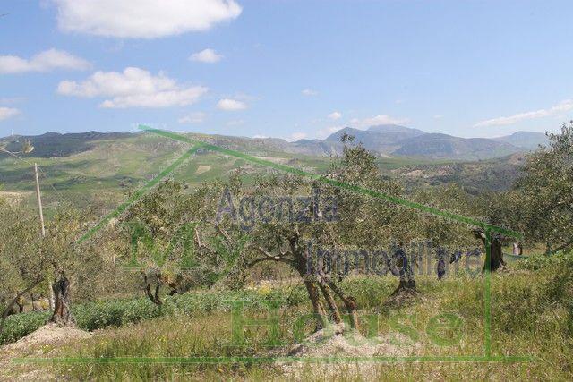 Image No.23-2 Bed Villa for sale