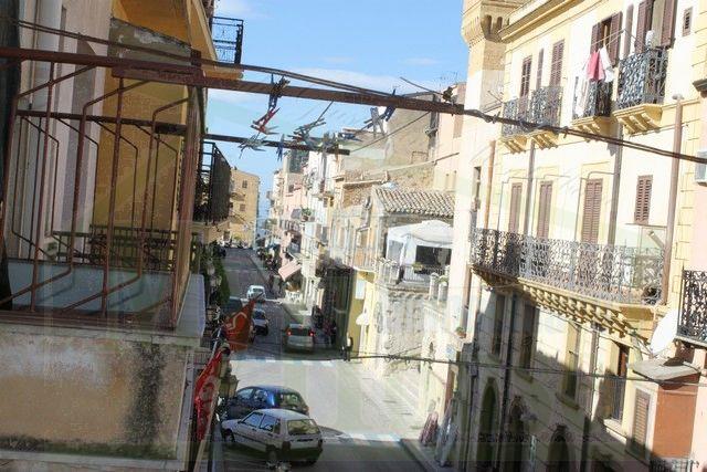 Image No.2-Maison de ville de 3 chambres à vendre à Cianciana