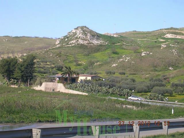 Image No.4-Villa de 3 chambres à vendre à Cianciana