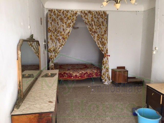 Image No.4-2 Bed House for sale