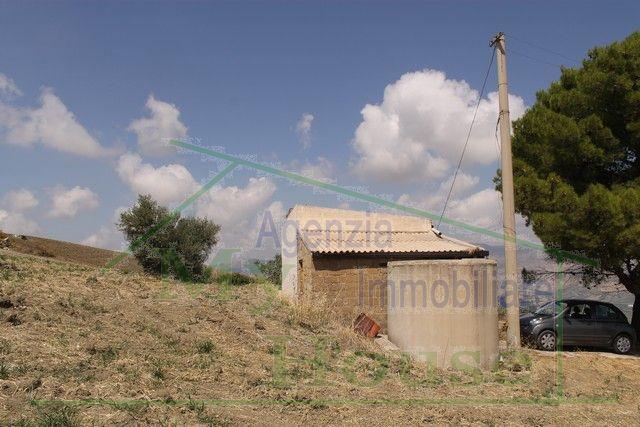 Image No.11-Villa de 3 chambres à vendre à Cianciana