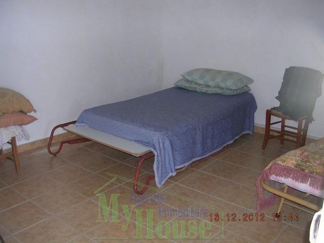 Image No.4-Maison de campagne de 1 chambre à vendre à Cianciana