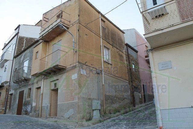 Image No.2-Maison de ville de 2 chambres à vendre à Cianciana