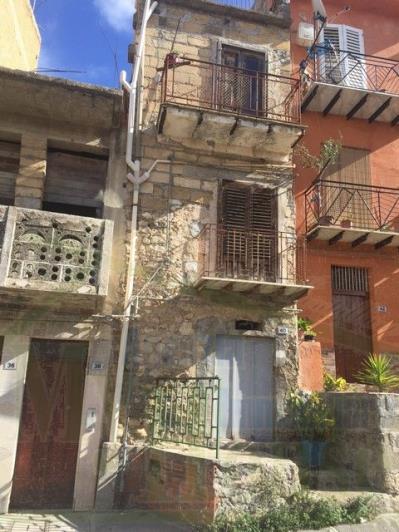 Image No.2-Maison de ville de 2 chambres à vendre à Alessandria della Rocca