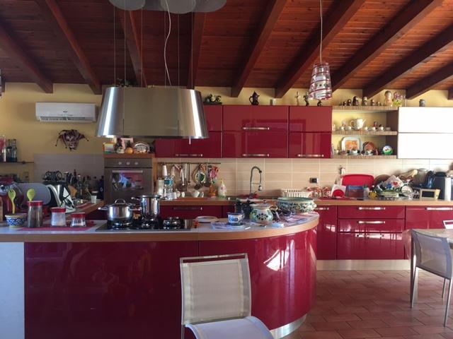 Image No.25-3 Bed Villa for sale