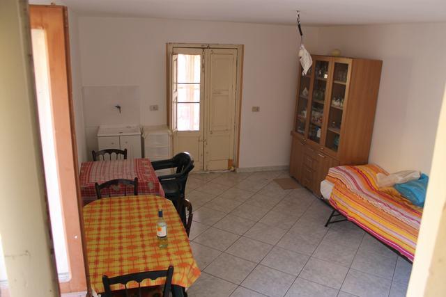 Image No.11-3 Bed Townhouse for sale