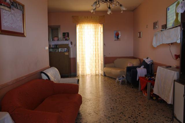 Image No.20-3 Bed Townhouse for sale