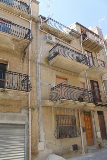 Image No.2-Maison de 3 chambres à vendre à Cianciana